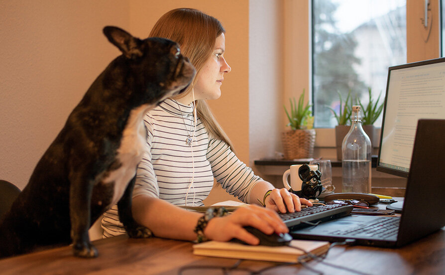 blog-homeoffice-girl